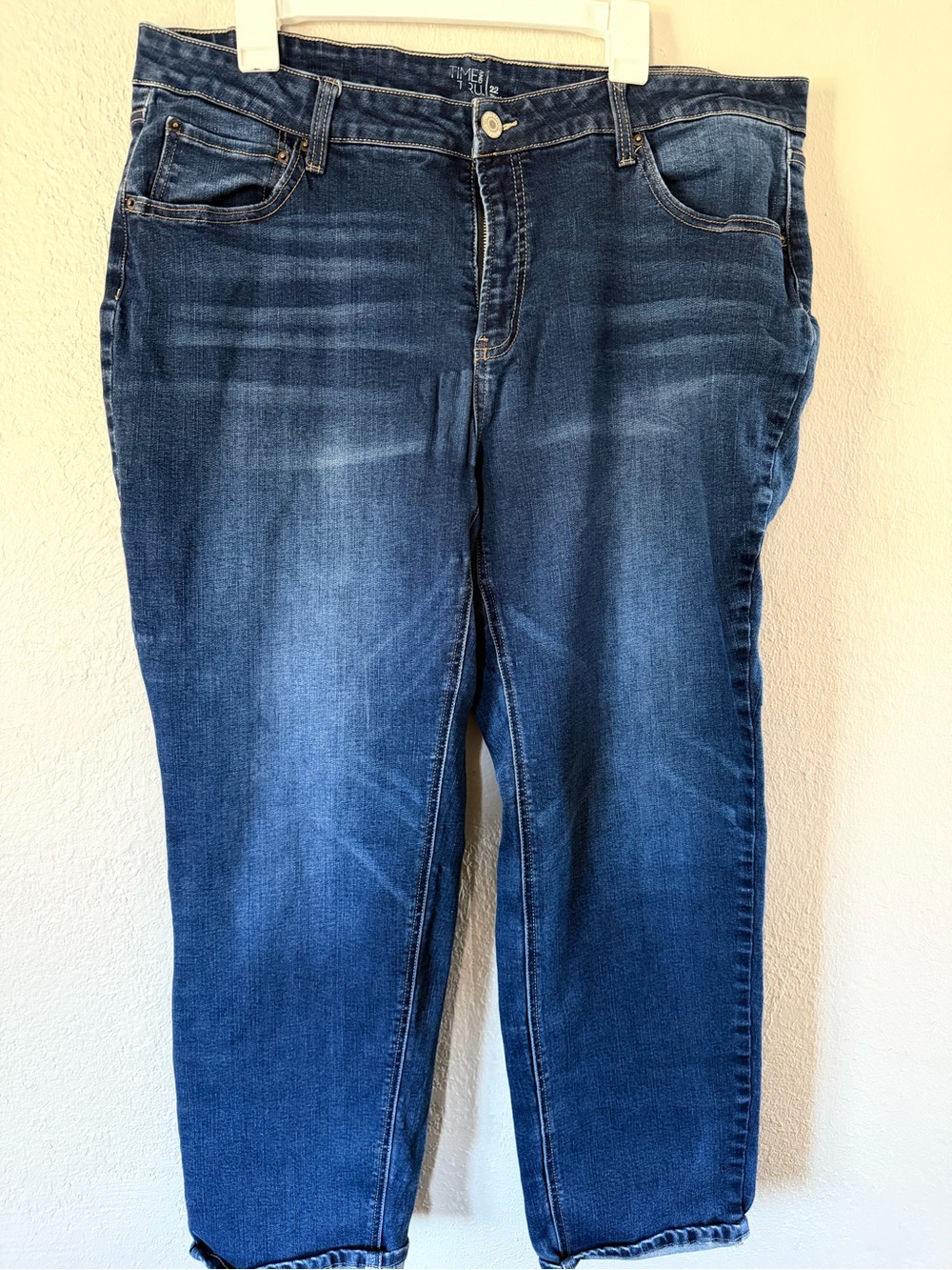 Women’s Mid-Rise Stretch Jeans Time and Tru Straight leg Plus size 22 short